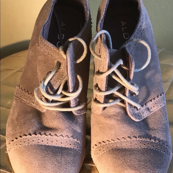 🏵Aldo Suede Booties - Picture 2 of 6